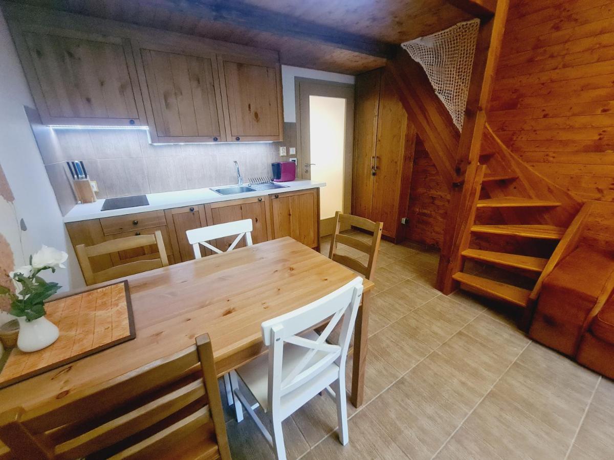 Ferienwohnung Cihlarka - Lisci Doupe 110 Pec pod Sněžkou Exterior foto