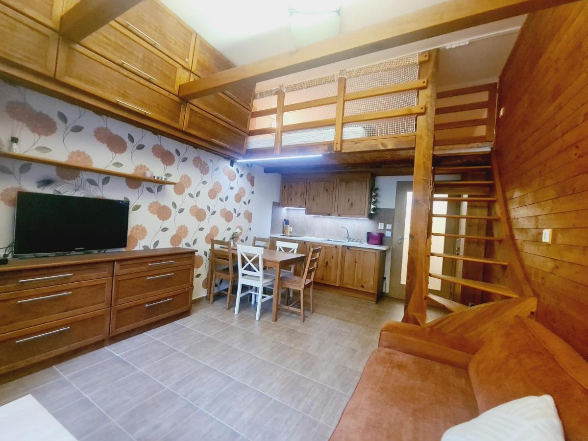 Ferienwohnung Cihlarka - Lisci Doupe 110 Pec pod Sněžkou Exterior foto